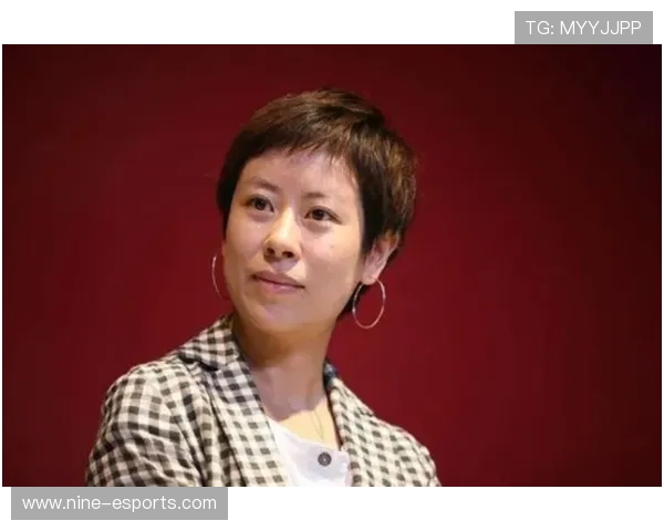 女足球星和贝爷的孩子身份揭秘 真相引发网友热议